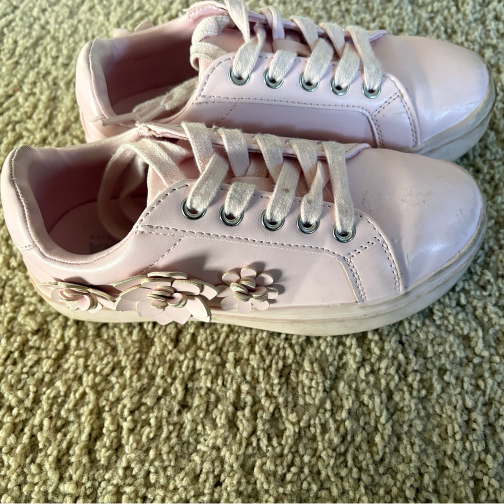 Pink Floral girls Sneakers